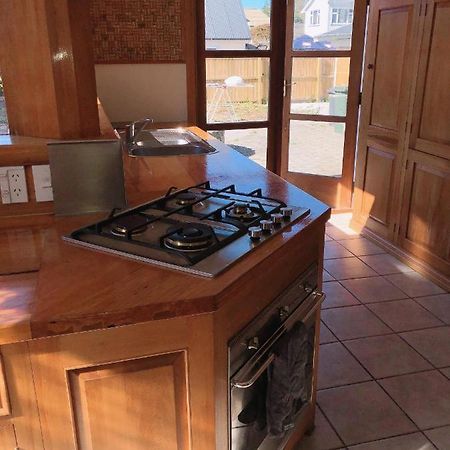 Papanui Road Holiday Home Christchurch Eksteriør billede