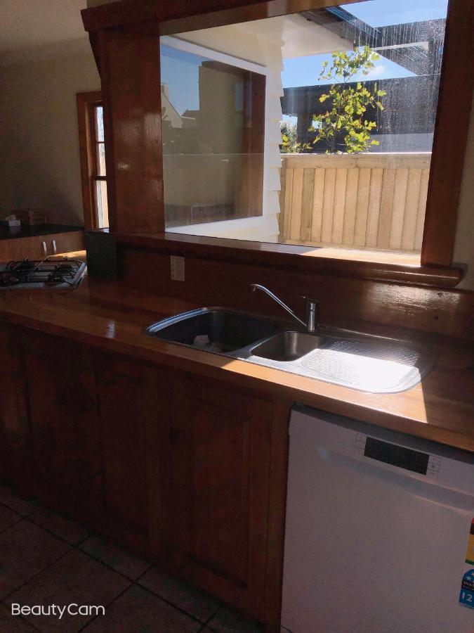 Papanui Road Holiday Home Christchurch Eksteriør billede